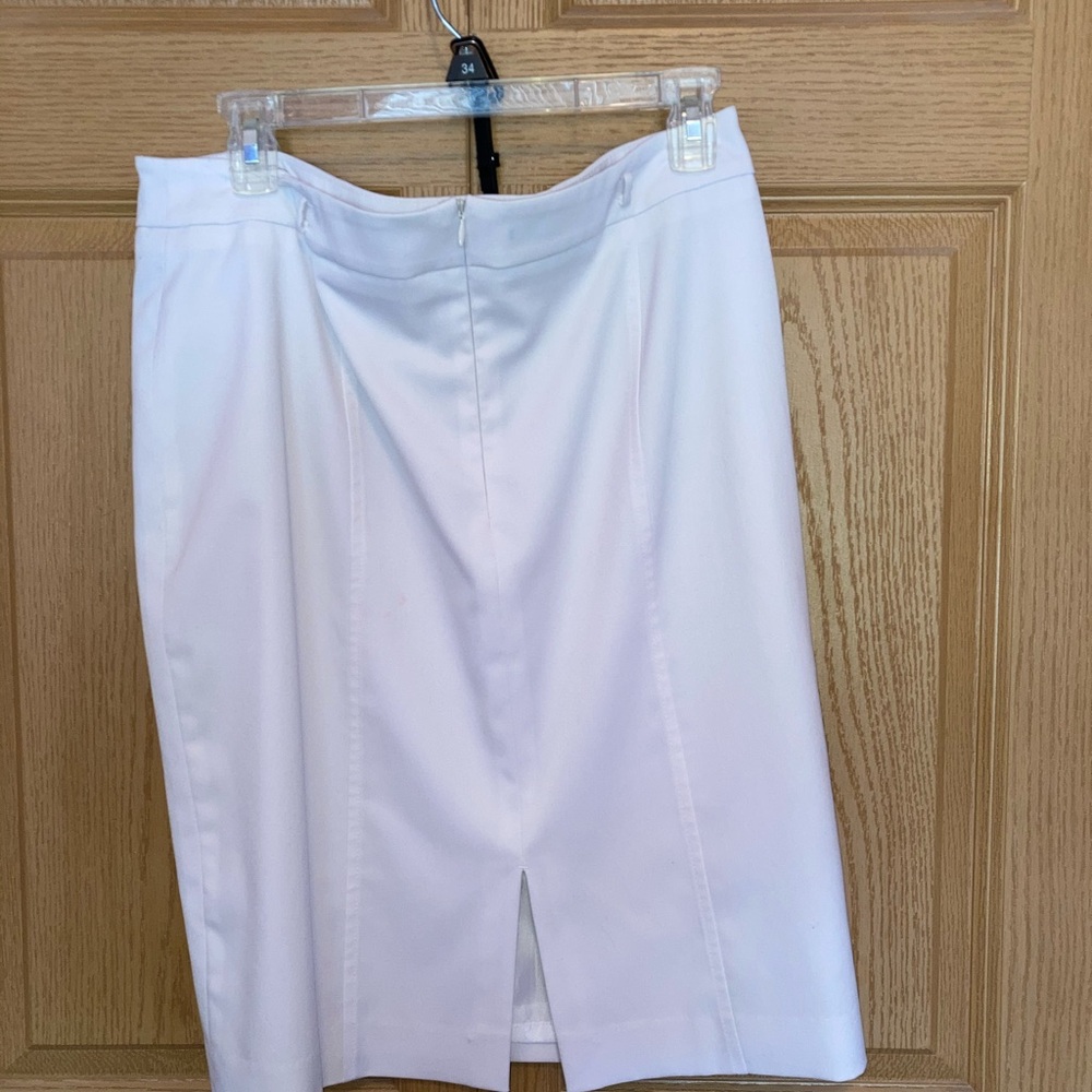 Skirt - Picture 3 of 6